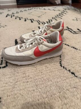 Nike Cream and Red Vintage-Style Running Shoes